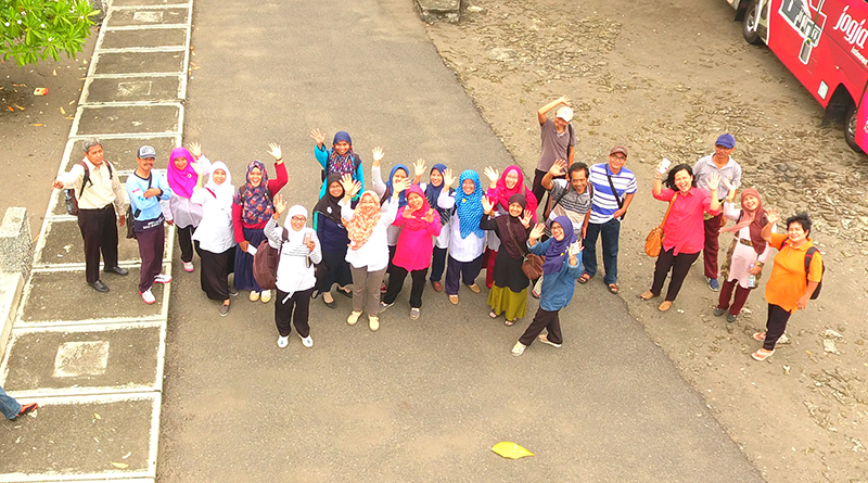 Kunjungan dan Diklat Museum MGMP Geografi SMA