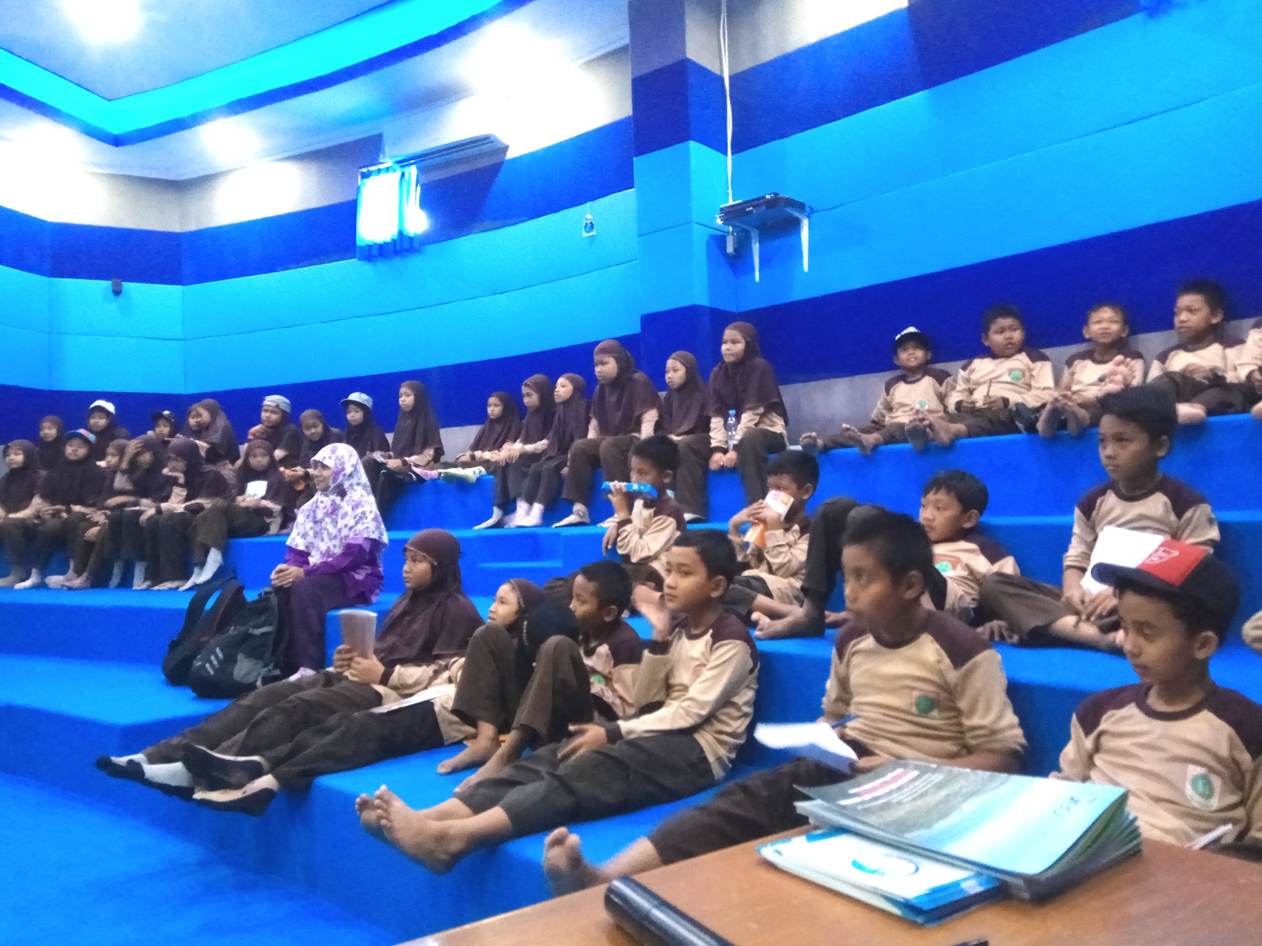 SD IT Khoiru Ummah Menuntut Ilmu di PGSP