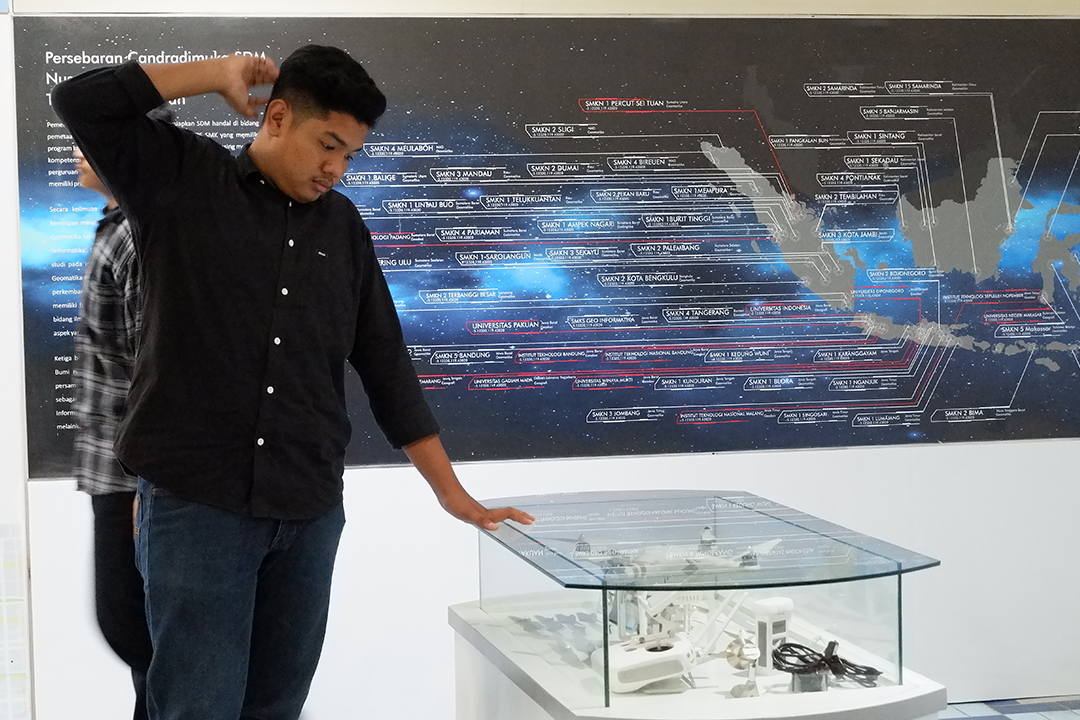 SMP Muhammadiyah 7 : Year Book at The Museum