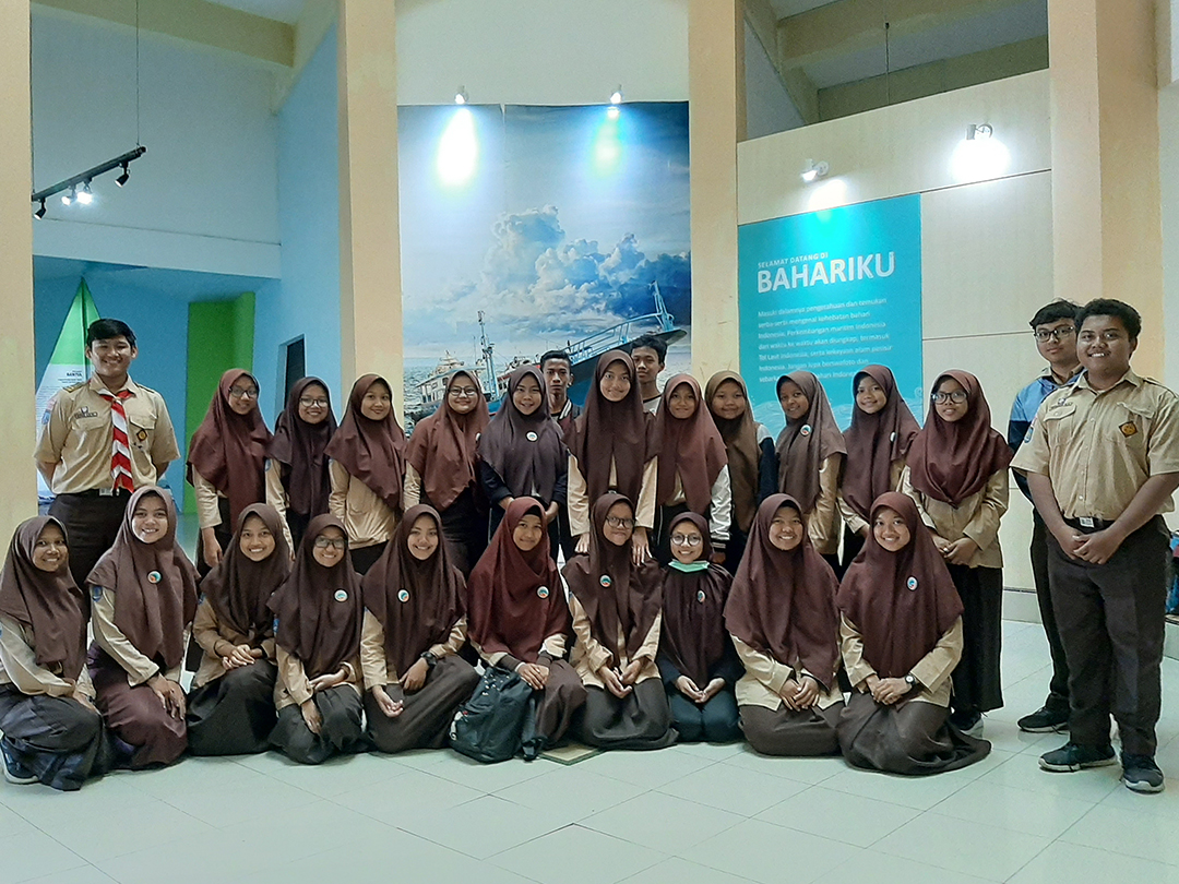 Barchan Rangers: We Love Sand Dunes Forever